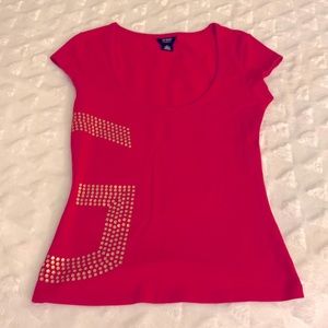 ❤️Red Guess Top, Once, Size Small❤️ Super Cute!!